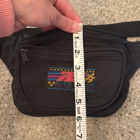 PACIFIC CONNECTIONS Vintage Fanny Pack - Picture 6 of 9
